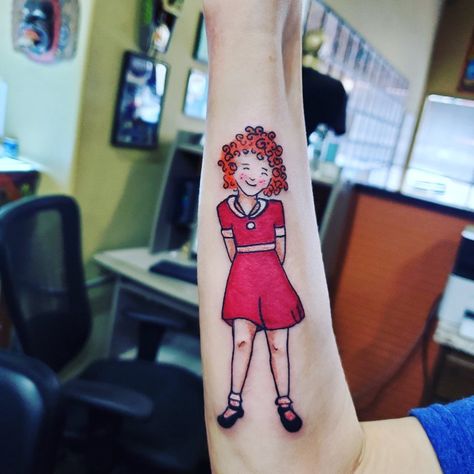 Annie Tattoo, Camera Tattoos, Orphan Annie, Deathly Hallows Tattoo, Childhood Memories, Triangle Tattoo, Tattoos