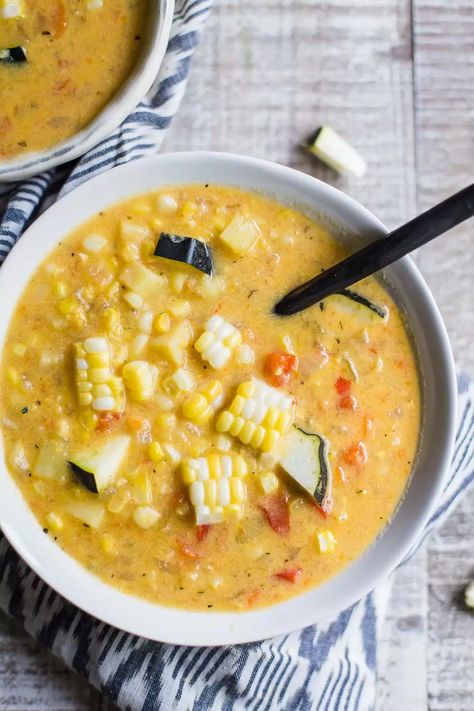 Vegan Corn Chowder Healthy Meals Ideas, Vegan Corn Chowder, Vegan Entrees, Healthy Soups, Real Foods, Meals Ideas, Vegan Soup Recipes, Daniel Fast, Vegan Soups