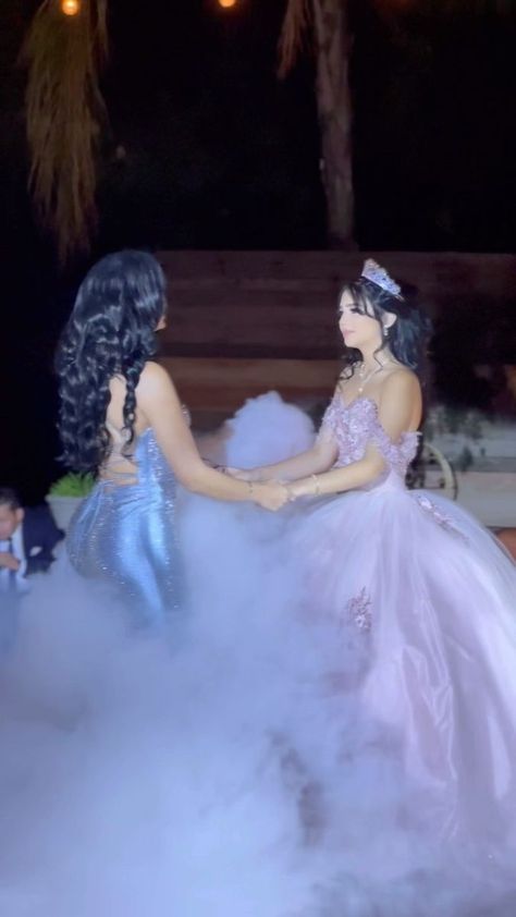 Unforgettable moments dancing with mom on her Quinceañera to a song that speaks to their hearts. Cherishing the love and laughter they share as they step into this new chapter together. 💃❤️👑 #MotherDaughterDance #QuinceañeraMagic #ForeverBond #quinceañera #djbeboentertainment #ranchoeltoro @makeupbyjh @aubreyjkat 💃 | DJ BEBO ENT | DJ BEBO ENT · Original audio Mom And Daughter Quince Dance, Mom And Daughter Quince Pictures, Quince Mom Dress, Quinceanera Aesthetic, Quince Dances, Quince Photoshoot Ideas, Quinceanera Dances, Quince Pictures, Quince Themes