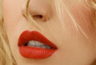 10 Summer Beauty Looks You'll Want To Copy To Heat Things Up - Society19 Red Lipstick Aesthetic, Lipstick Aesthetic, Heather Chandler, Bright Red Lipstick, Minako Aino, Romantic Fantasy, Matte Red, Red Lip, Red Lipstick