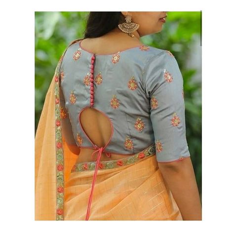 Designer Blouse Ideas, Ikat Blouse Designs, Blouse Inspiration, Blouse Back Neck, Blouse Designs High Neck, Cotton Blouse Design, Blouse Ideas, Backless Blouse Designs, Blouse Back Neck Designs