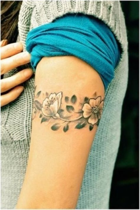 6 Flower Armband Tattoo for Women Armband Tattoos For Men, Tattoo Band, Body Tattoo Design, Simple Tattoos For Women, Armband Tattoos, Armband Tattoo Design, Cool Arm Tattoos, Meaningful Tattoos For Women, Arm Band Tattoo