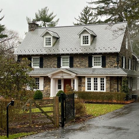 🔲 House Tours 🔲 (@housetouring) • Instagram photos and videos Suburban House, February 1, Stone Houses, Stone House, House Tours, Philadelphia, Vintage Fashion, Log In, Log