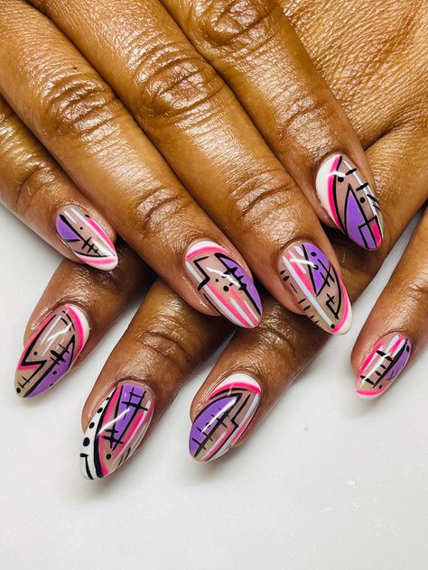 Structured gel maniucre with abstract/geometric 10 finger nail art. Abstract Nails Short, Artsy Nails, Nails Abstract, Geometric Nails, Negative Space Nail Art, Chic Nail Designs, Abstract Nails, Abstract Nail, Velvet Nails