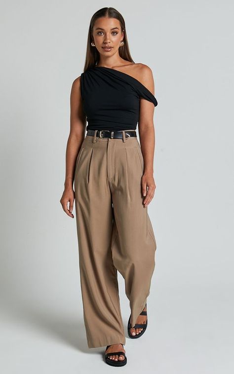 Great item good quality size fits ok as chart. Chic Going Out Outfits, Broad Shoulder Women Outfits, Asymmetrical Top Outfit, Basic Top Outfit, Off Shoulder Top Outfit, Nerd Core, Tailored Pants Outfit, Asymmetrical Outfit, Shoulder Tops Outfit