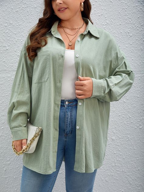 Sage Green Oversized Shirt, Green Collared Shirt Outfits, Light Green Shirt Outfit For Women, Green Linen Shirt Outfit Women, Mint Shirt Outfit, Light Green Shirt Outfit, Green Oversized Shirt Outfit, Mint Green Shirt Outfit, Green Shirt Outfits Women