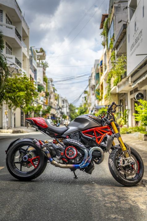 Monster 1200s, Ducati Monster 750, Ducati Monster 796, Ducati Monster 1100 Evo, Ducati Monster 1100, Monster 1100, Monster 1200, Ducati Monster 821, Motor Bike