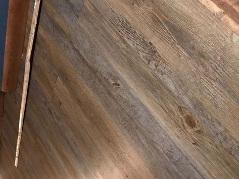 Leftover Vinyl Flooring Projects Diy, Vinyl Plank Flooring Table Top Diy, Leftover Laminate Flooring Ideas Diy, Vynal Flooring, Vinyl Wood Planks, Villa Ideas, Diy Wood Floors, Vinyl Sheet Flooring, Sheet Vinyl Flooring