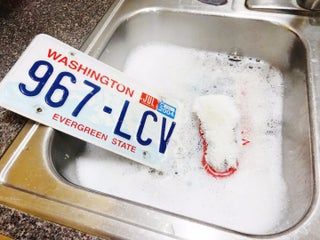 3 Things to Make From Old License Plates : 20 Steps (with Pictures) - Instructables Old License Plate Ideas, License Plate Crafts Projects, Diy License Plate, License Plate Repurposed, License Plates Diy, License Plate Decor, License Plate Crafts, Cool License Plates, Old License Plates