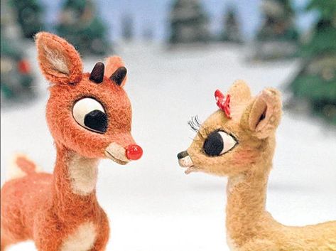 Rudolph And Clarice Wallpaper, Rudolph And Clarice, Christmas Backrounds, Running Christmas, Reindeer Costume, Rudolph Red Nose, Me And Who, Its Christmas Eve, Christmas Homemade