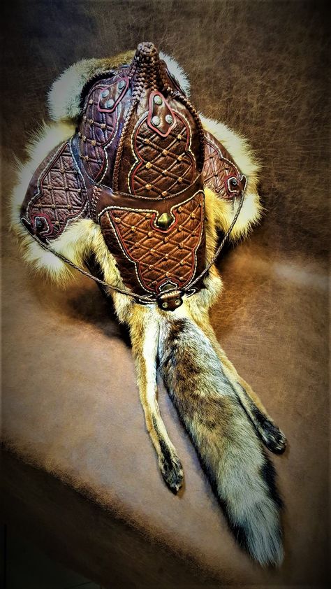 Fur Hat Pattern, Mongolian Hat, Mongolian Clothing, Mughal Art Paintings, Mongolian Fur, Tactical Gear Loadout, Trapper Hats, Fashionista Clothes, Leather Hats