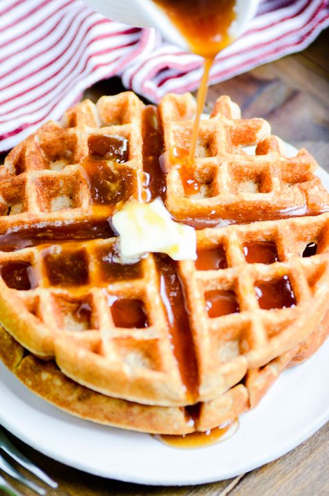 Here is a recipe for the perfect Fall weekend breakfast or brunch: Apple Cider Waffles with an amazing homemade Caramel Apple Cider Syrup.  Like clockwork, every time Fall rolls around I start craving apple cider. Starbucks caramel apple cider to be precise. Omg, is there anything in the world that tastes as good as that?? … Apple Cider Syrup Recipe, Apple Waffle Recipe, Homemade Caramel Apple, Apple Waffles, Apple Cider Syrup, Caramel Apple Cider, Belgian Waffles Recipe, Caramel Apples Homemade, Cinnamon Roll Waffles