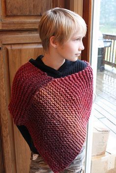 Knitting Patterns Poncho, Knitted Poncho Patterns Free, Easy Poncho Knitting Pattern, Charity Knitting, Poncho Knitting, Knitting Poncho, Hand Knit Poncho, Poncho Patterns, Sewing Top