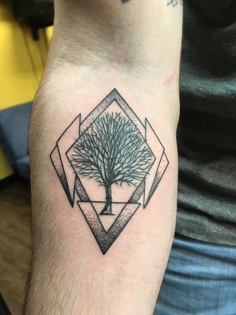 Tree geometric tattoo men forearm medium black tattoo branches Medium Size Tattoos, Medium Tattoos, Mens Shoulder Tattoo, Tattoo Inspiration Men, Forearm Tattoo Men, Tattoo Sleeve Men, Arm Tattoos For Guys, Forearm Tattoos, Trendy Tattoos