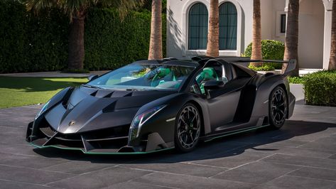 Lamborghini Veneno Roadster, Veneno Roadster, Futuristic Party, Garage Accessories, Lamborghini Veneno, Cars Design, Street Racing Cars, Boat Party, January 2025