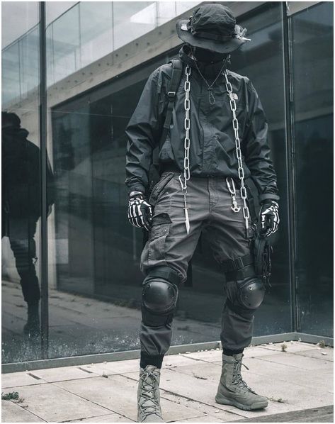 Eboy Aesthetic Outfits Men Vans Tech Wear Aesthetic, Eboy Aesthetic Outfits Men, Eboy Aesthetic Outfits, Eboy Aesthetic, Tactical Fashion, Tech Clothing, Japanese Street Wear, Tech Wear Fashion, Japan Streetwear