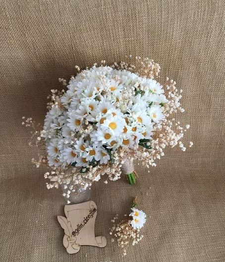 Wedding Bouquets With Daisies, Boho Daisy Wedding Bouquet, Daisy Bride Bouquet, White Daisy Bridal Bouquet, Daisy Wedding Bouquet Rustic, Daisy Bridal Bouquet Blue, White Daisy Bouquet, Daisy Bridal Bouquet, Daisy Bouquet Wedding