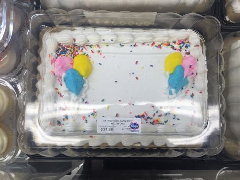 Pictures Of Cakes From Grocery Stores Grocery Store Birthday Cake, Store Bought Birthday Cake, Walmart Cake, Grocery Store Cake, Walmart Cakes, Nostalgic Food, Pictures Of Cakes, Birthday Cake Designs, Aesthetic Desserts