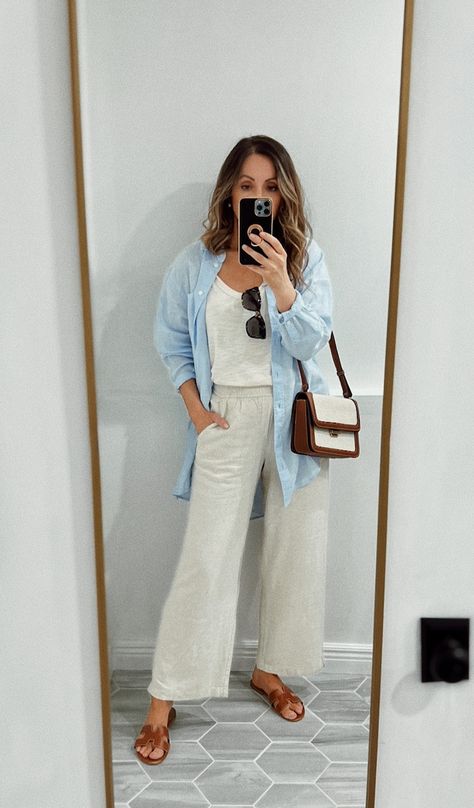 Styles For Summer 2024, Beachy Linen Outfits, White Pant Summer Outfits, Summer Cool Outfits Women, Two Piece Linen Outfit, Spring Outfits Linen Pants, Home Wear Women Casual Summer Outfits, Linen Spring Outfit, Linen Pants With Button Up Shirt