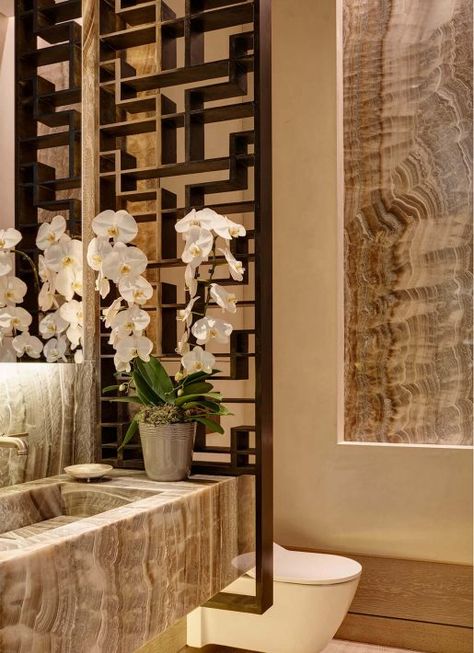 Chinese Bathroom Ideas, Modern Asian Zen Interior Design, Thai Bathroom Ideas, Chinese Inspired Bathroom, Japanese Bathroom Decor Ideas, Asian Zen Bathroom, Modern Asian Bathroom, Asian Inspired Bathroom Decor, Bathroom Asian Style