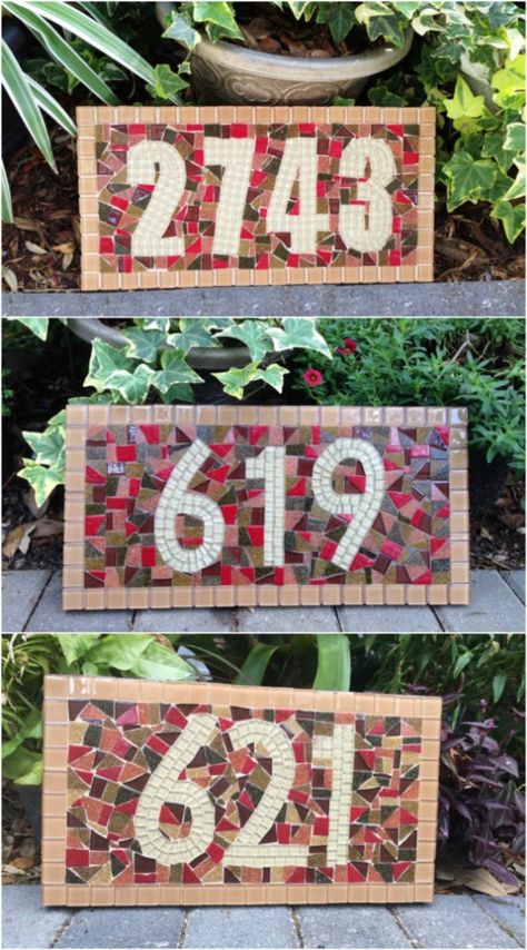 25 Creative And Unique Projects For Beautifully Displaying House Numbers - Collection prepared and collected by diyncrafts.com team! <3 Front Porch Sign Ideas, Porch Sign Ideas, Address Sign Ideas, House Number Ideas Outdoor, Pallet Ideas For Outside, House Number Ideas, Diy Address Sign, Unique House Numbers, House Numbers Diy