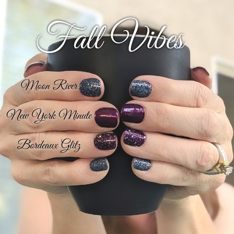 Color Street Mixed Mani, Fall Pedicure, Nail Combos, Inspiration Nails, Nail Color Combos, Pedicure Colors, Mixed Mani, New York Minute, Moon River