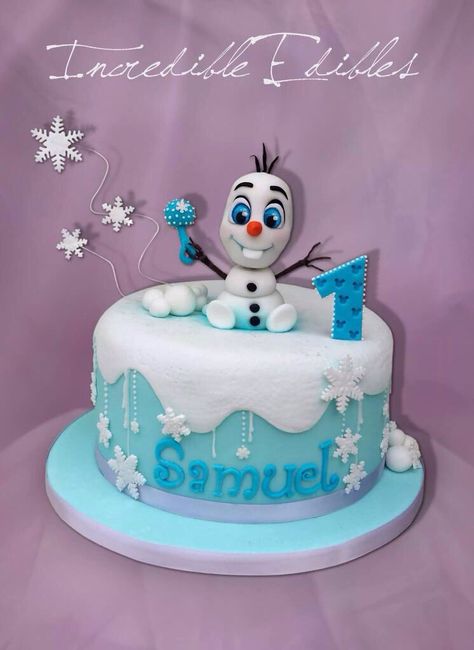 Baby Olaf cake. Baby's first birthday, Frozen party ideas Frozen Smash Cake, Frozen Smash Cake 1st Birthdays, First Birthday Cake Winter, Olaf Smash Cake, Frozen First Birthday, Frozen Cake Ideas One Layer, Aaliyah Birthday, Frozen Birthday Party Cake, Olaf Summer Cake