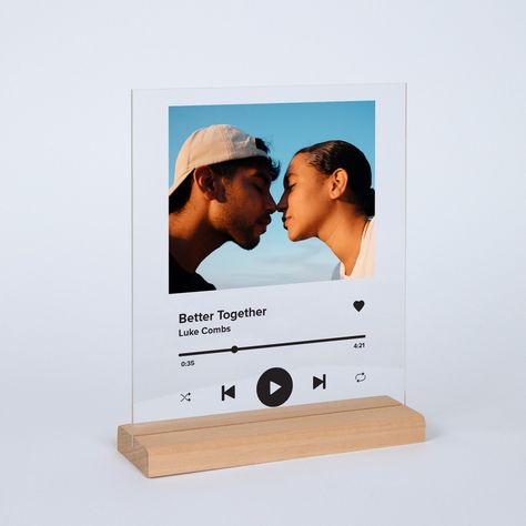 Song Plaque, Custom Album Covers, Surprise Your Girlfriend, Color Songs, Glass Plaques, Christmas Gifts For Couples, First Anniversary Gifts, Acrylic Plaque, Personalized Acrylic