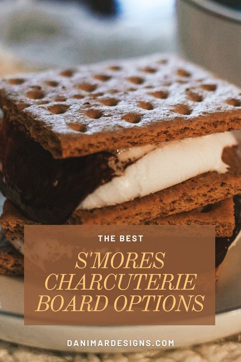 Different Types Of Smores, S'mores Charcuterie Board Ideas, Smore Board Ideas, Smores Board Bonfires, Fancy Smores Ideas, S’mores Boards, Easy S’mores Board, Smores Display Ideas, S’mores Tray