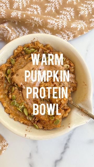 Protein Pumpkin Baked Oats, Low Calorie High Protein Pumpkin Recipes, Pumpkin Protein Oatmeal, Pumpkin Pie Protein Oatmeal, Pumpkin Overnight Oats Protein, 40g Protein, Oat Meal, Protein Bowl, Vegan Journey