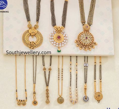 Mangalsutra Chain Designs, Neelkanth Jewellers, Black Beads Chains, Jwellary Design, Short Mangalsutra, Mangalsutra Chain, Unique Bridal Jewelry, Mangalsutra Design, Black Beads Mangalsutra Design