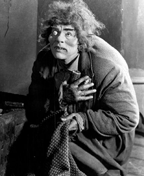 Lon Chaney, as Quasimodo in the film The Hunchback of Notre Dame, 1923 #LonChaney #TheHunchbackOfNotreDame #SilentMovieStar #1923 1920s London, Hollywood Monsters, Universal Horror, Jacob Marley, London After Midnight, Universal Studios Monsters, 1000 Faces, Silent Horror, Lon Chaney Jr