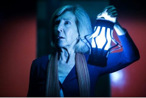 If there were to be an insidious chapter 4 I would definitely want Elise in it again. She's cool, but she's totally BA in the third. Lin Shaye does this character perfectly! Jason Vs Freddy, Insidious Chapter 3, Lin Shaye, Ramon Salazar, Insidious Movie, Valentines Movies, Movies To Watch Online, Jerry Seinfeld, Batman Begins