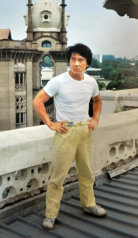 Jackie Chan Wallpaper, Impossible Princess, Jack Chan, Jacky Chan, Jackie Chan Movies, Chan Wallpaper, 80s Fashion Men, Martial Artists, Jackie Chan