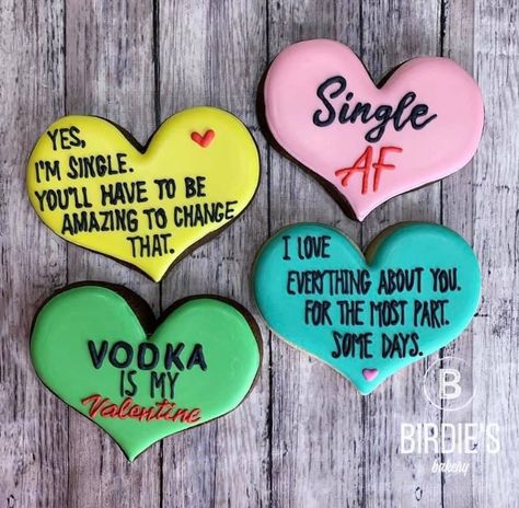 Valentine Cookies Decorated, Cookie Cake Designs, Valentines Cookies, Valentine Candy Hearts, Valentine Sugar Cookies, Cookie Images, Sugar Cookie Royal Icing, Anti Valentines, Custom Desserts