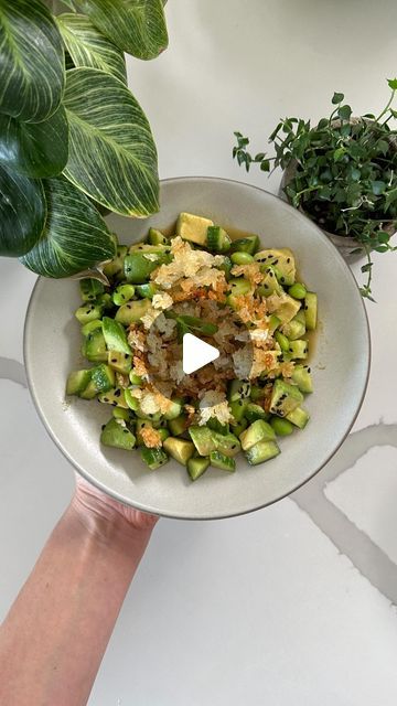 Maxine Sharf on Instagram: "Cucumber avocado crispy rice✨

For the Crispy Rice:▪️Parchment Paper▪️3 Tbsp Avocado Oil▪️2 Cups Cooked Jasmine Rice (it's important to use jasmine rice not sushi rice)▪️Kosher Salt▪️

For the Dressing:▪️2 Tbsp Soy Sauce▪️1 Tbsp Sesame Oil▪️3 Tbsp White Vinegar▪️1/4 tsp Sugar▪️

For the Salad:▪️3 Medium Persian Cucumbers, diced (~1+1/2 Cups)▪️1 Medium Avocado, diced▪️1/3 Cup Shelled Edamame▪️1/4 tsp Sesame Seeds▪️

1️⃣ Preheat the oven to 450F convection (or preheat air fryer to 425F)
2️⃣ Line a small baking sheet with parchment paper and add the avocado oil and rice; toss the rice in the oil and spread into one layer then sprinkle with salt
3️⃣ Convection bake for 10 mins, stir, then bake another 5-8 mins until the edges of the rice are golden brown and crisp ( Cucumber Avocado Crispy Rice, Maxine Sharf, Shelled Edamame, Cooking Jasmine Rice, Cucumber Avocado, Crispy Rice, Persian Cucumber, Rice Salad, Jasmine Rice