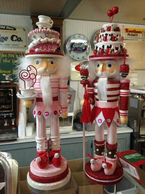 Love Candy Cane Nutcracker, Nutcracker Land Of Sweets Decorations, Valentines Nutcracker, Valentine Nutcracker, Nutcracker Balloon, Pink Giant Nutcracker, Pastel Nutcracker, Nutcracker Pink, Diy Nutcracker