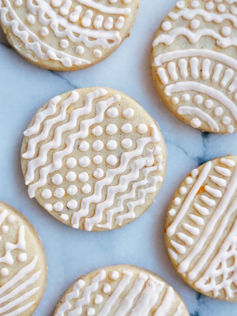 Cardamom Sugar Cookies, Vegan Royal Icing Recipe, Cookies Orange, Keto Butter Cookies, Best Royal Icing Recipe, Butter Cookies Christmas, Royal Icing Cookies Recipe, Cardamom Cookies, Butter Cookie Recipe Easy