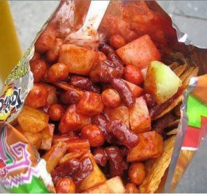 tostilocos rico Chamoy Snacks, Mexican Chips, Food Booth, Latin Dishes, Mexican Sweets, Mexican Treats, Mexican Snacks, Buzzfeed Tasty, Tipsy Bartender