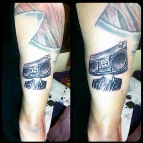 #Radiohead #tattoo #RadioOnMyHead Radiohead Tattoo, Paranoid Android, Radiohead, Tattoos