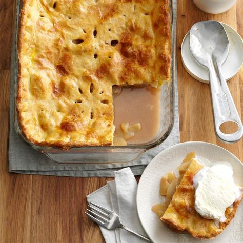 Massachusetts: Deep-Dish Apple Pie Church Potluck Recipes, Deep Dish Apple Pie, Apple Slab Pie, Potluck Desserts, Slab Pie, Best Pie, Apple Pie Recipes, Potluck Recipes, Pie Dessert