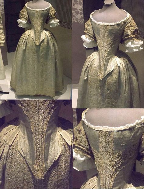 ca. 1660 Silver tissue dress with parchment lace (Fashion Museum, Bath - Bath, Somerset, UK) Tissue Dress, 1660s Fashion, 1600 Fashion, 17th Century Dress, 17th Century Clothing, 17th Century Fashion, Fashion Museum, Museum Fashion, Century Dress