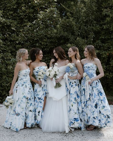 The last few years have been all about blue. I’m predicting a blush and neutral comeback soon 🤍 @hayleyrafton Sage Green And Pink Wedding, Blush Pink Bridesmaid Dresses, Romantic Wedding Ceremony, Wedding Ceremony Flowers, Sydney Wedding, Ceremony Flowers, Wedding Florist, Pink Wedding, Dusty Blue