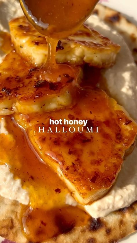 Ep 10/10 Easy WFH Lunches - hot honey halloumi flatbread 🌶️🍯🧀 Hot honey halloumi literally goes with everything! A perfect quick easy… | Instagram Hot Honey Halloumi Flatbread, Hot Honey Halloumi, Halloumi Flatbread, Honey Halloumi, Halloumi Recipes, Pickled Red Onion, Quick Easy Lunch, Chilli Oil, Grilled Halloumi