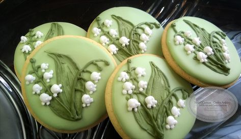 Lily Of The Valley Cookies, Lily Of The Valley Wedding Cake, Lily Of The Valley Cake, Easter Biscuits, Spring Cookies, Pretty Cookies, Fancy Cookies, Cookie Frosting, Creative Cookies