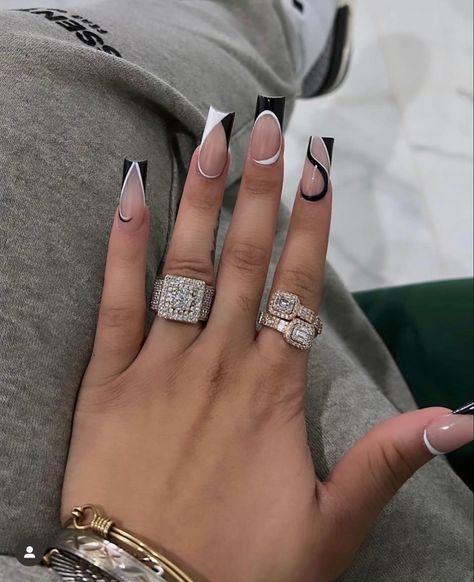 Black And White Nails, Black Acrylic Nails, Colored Acrylic Nails, Girly Acrylic Nails, Short Square Acrylic Nails, Long Square Acrylic Nails, Trendy Nail, White Nail, Acrylic Nails Coffin Short