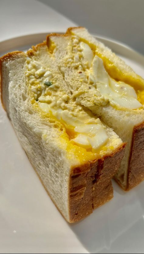 Tamago Sando Aesthetic, Tamago Sando, Aesthetic Foods, Egg Sandwich, Egg Sandwiches, Aesthetic Food, Dream Life, Banana Bread, Nom Nom