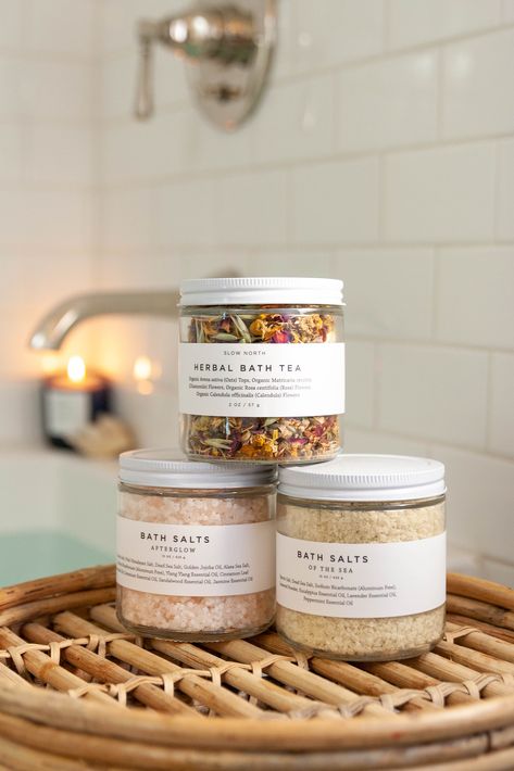 Bath Soak Aesthetic, Home And Living Products, Bath Soak Photography, Bath And Body Packaging Ideas, Bath Salt Photography Ideas, Bath Salt Product Photography, Bath Product Photography Ideas, Natural Bath Products, Bath Salts Photography