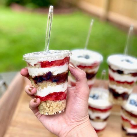 Red, White, And Blueberry Cake Parfaits ~ Amycakes Bakes Vanilla Almond Cake, Cake Parfait, Shortcake Trifle, Strawberry Shortcake Trifle, Parfait Cups, Compote Recipe, Blueberry Cake Recipes, Strawberry Compote, Blueberry Compote