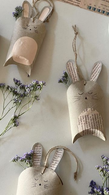 Toilet Roll Bunny, Diy Bunny Crafts, Crafts With Toilet Paper Rolls, Diy Toilet Paper Roll Crafts, Bunny Rabbit Crafts, Paper Roll Crafts Diy, Newspaper Craft, Toilet Roll Craft, Rabbit Crafts